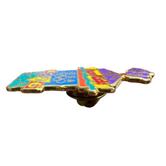 1996 Atlanta USA Olympics Pin Iron Kids Heart Bread Lapel Hat - Picture 8 of 11